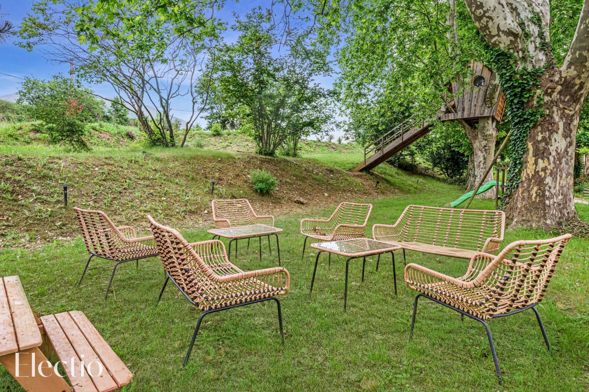 Отель Parenthese En Luberon Рюстрель Экстерьер фото